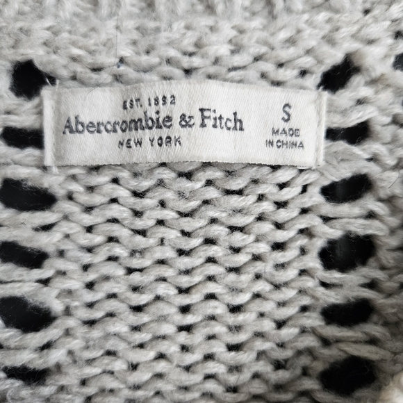 Abercrombie & Fitch Women's Open Cable Knit Greige Sweater Sz Small - Picture 5 of 9